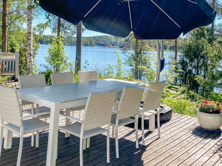 Wonderful vacation home with hot tub, grill & sauna | Nature view | Pets allowed — photo 3