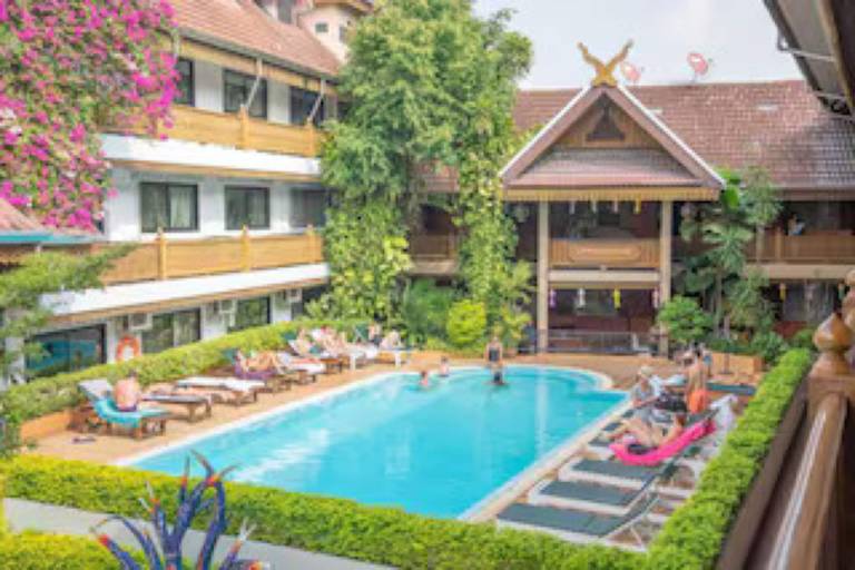 Huis  Su Thep