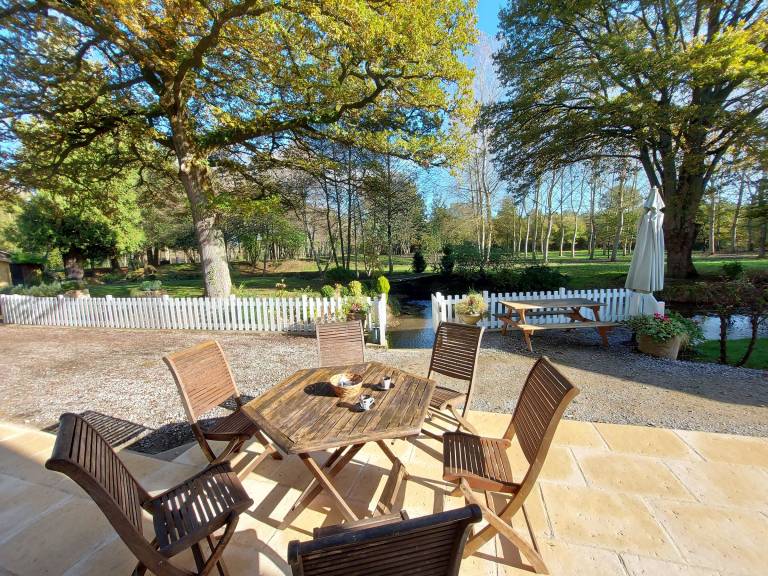 Fully equipped charming cottage with garden & barbeque | Pets are welcome — photo 3