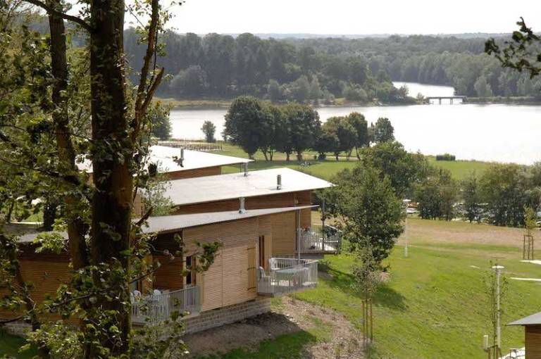 Cabin with garden & patio in Calais