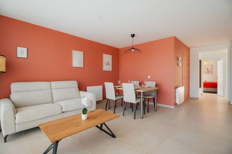 Rental apartment with terrace — photo 2