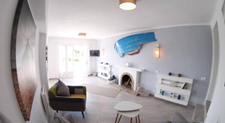 Fully equipped house with pool, barbecue & patio | Pets allowed — photo 2