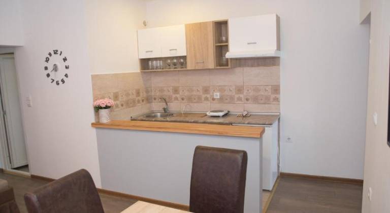 Serviced apartment with terrace | Good for workation — photo 4