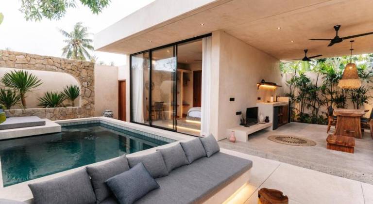167 m&sup2; Villa