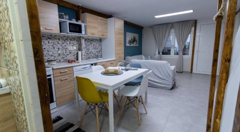 House with 1 room for 4 persons — photo 4