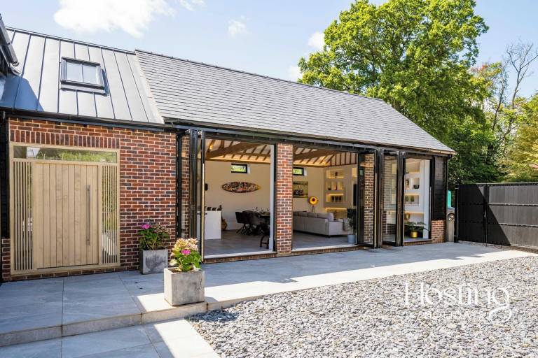 House  Hastoe