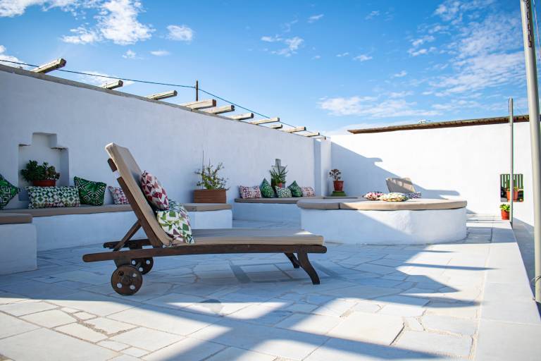 Villa for 6 guests with private pool! In Agia Irini - walking distance to beach! — photo 3