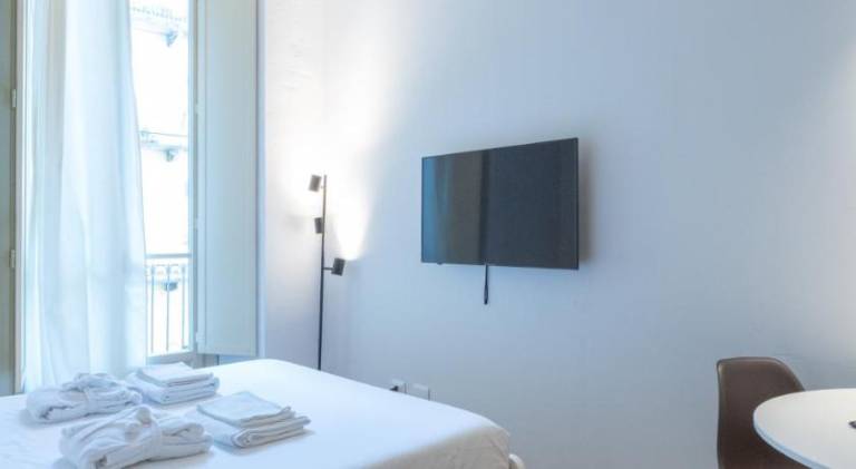 Apartment with terrace | Near Piazza San Carlo | Perfect for remote work in Turin