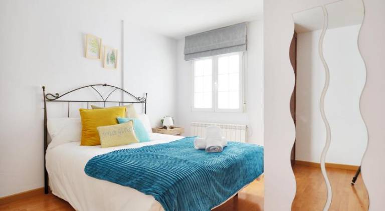 Holiday apartment | Close to Cathedral-Basilica of Our Lady of the Pillar | Pets allowed in Zaragoza
