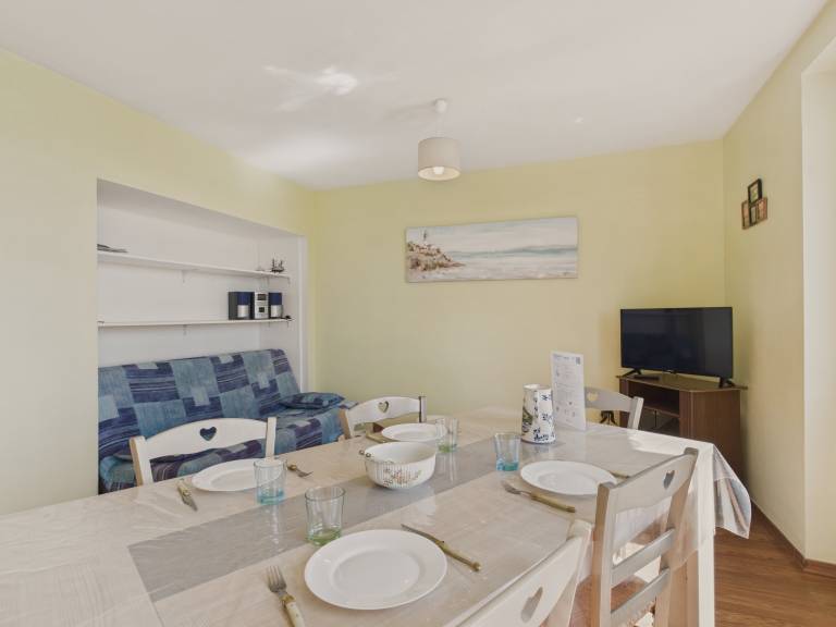 Holiday apartment with 2 rooms for 4 persons — photo 3