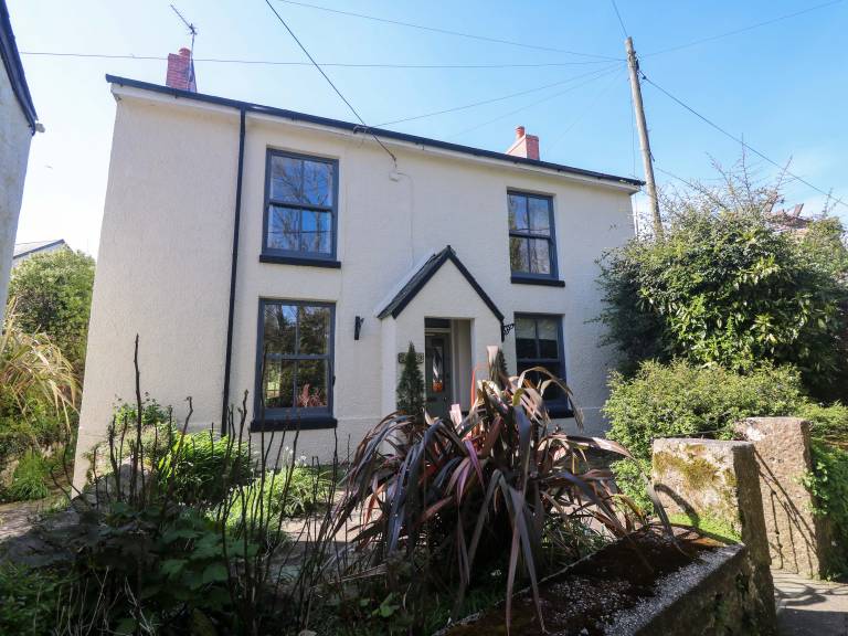 Fully equipped cottage with garden | Beach view | Dogs allowed in Penzance