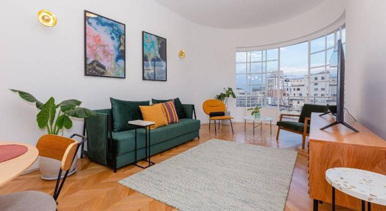 Rental apartment with pool | Close to Municipal Market in Paulista