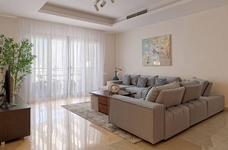 Vesta Luxury Apt 2Br Cfc XII