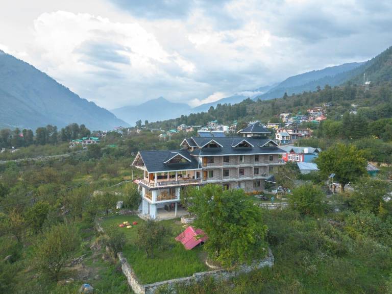 Aroha Residency in Kullu