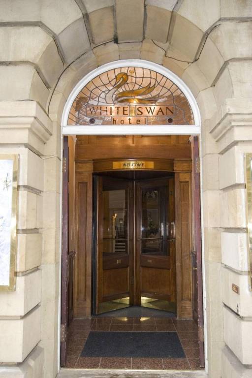 Classic Lodges - The White Swan — photo 4