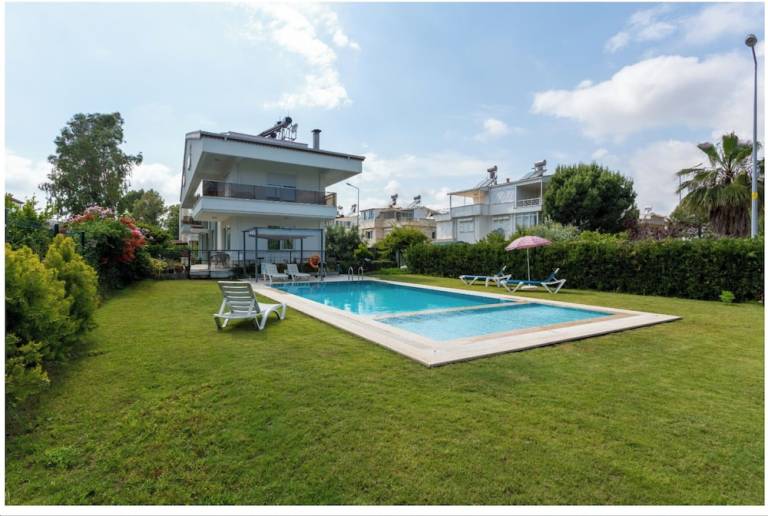 Villa Boğazkent Mahallesi