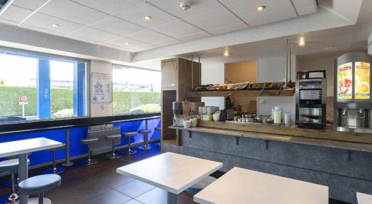 Hotel Ibis Budget Vichy — photo 3