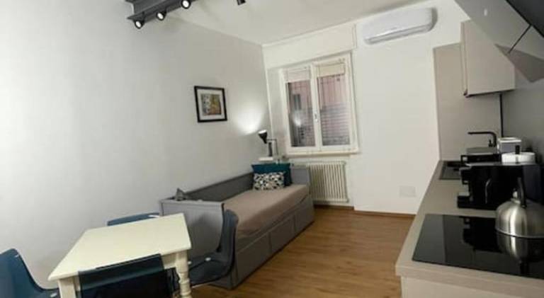 Apartment with 1 room for 4 persons — photo 2