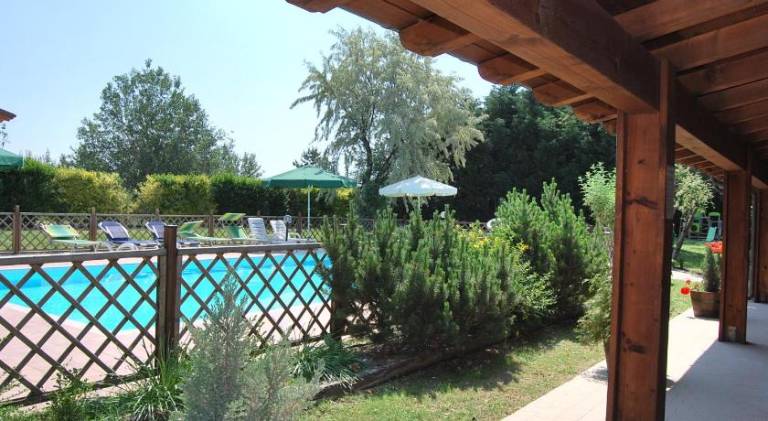 Wonderful farm with yard & pool | Pets are welcome — photo 4