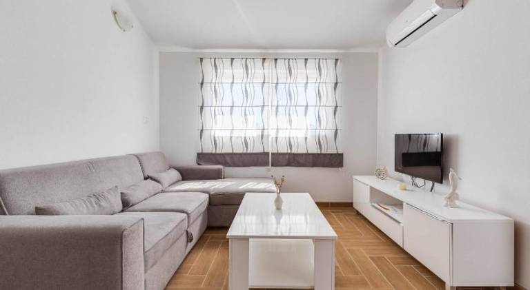 Apartmani Pocrnic in Biograd na Moru