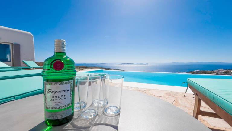 Villa with 4 rooms for 8 persons in Mykonos