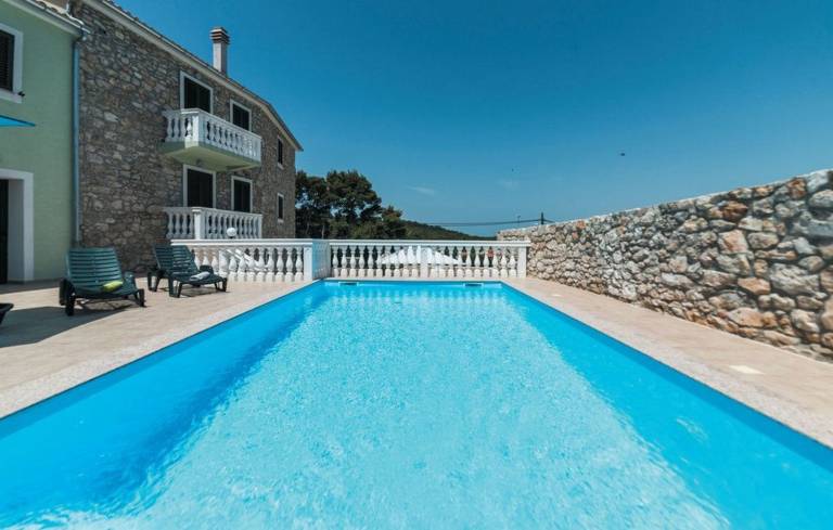 Apartman  Neviđane