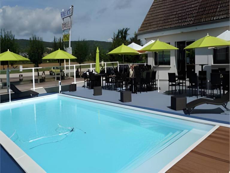 Brit Hotel Dijon Hermes in Couchey
