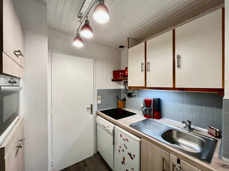 Apartment with 1 room for 4 persons — photo 5