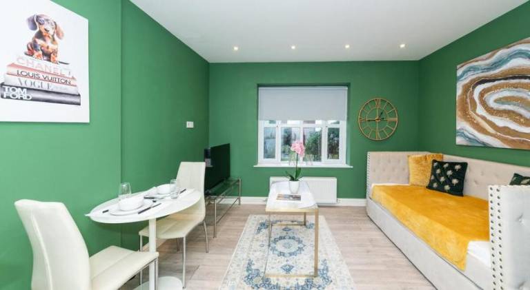 House with 6 rooms for 18 persons — photo 4
