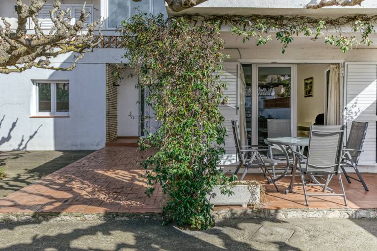 Holiday Home "Casa Dalies" with Garden, Terrace and Wi-Fi — photo 2