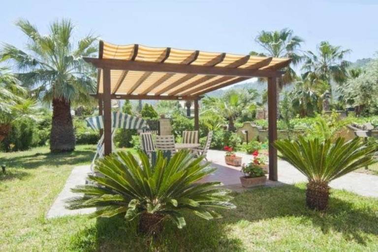 Child-friendly villa with yard, BBQ & pool | Nature view | Pet-friendly — photo 4