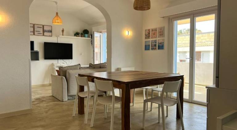 Vacation home with 3 rooms for 6 persons in San Vito Lo Capo