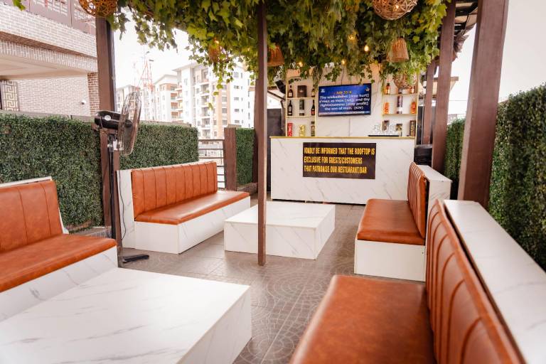 247 Luxury Hotel — photo 4