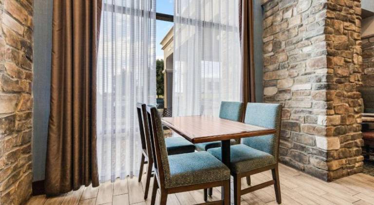 Hampton Inn & Suites Colorado Springs-Air Force Academy-I-25 North — photo 5