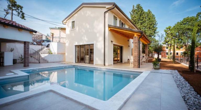 Villa with pool in Lovran