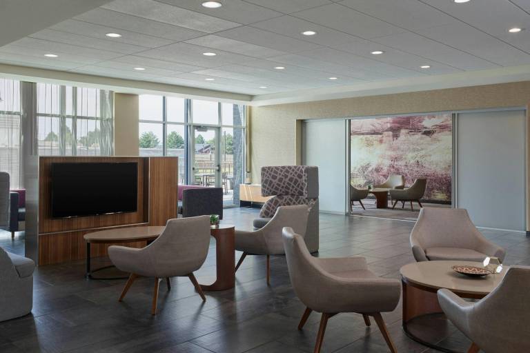 Courtyard by Marriott Denver Aurora — photo 2