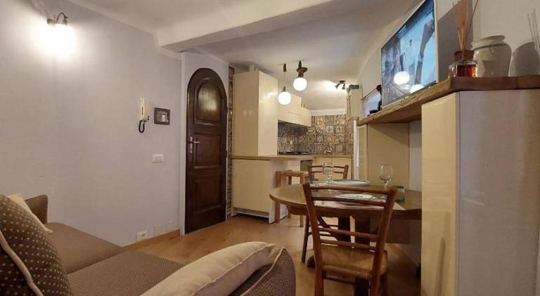 Rental apartment with 1 room for 4 persons — photo 2