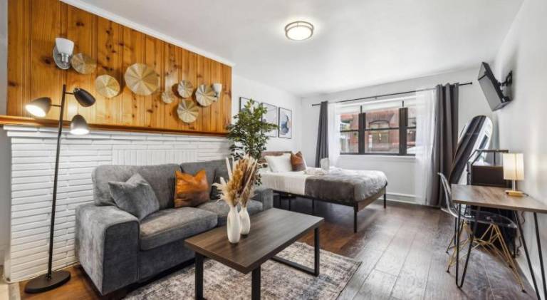 Apartment | Next to Liberty Place | Good for workation in Philadelphia, PA