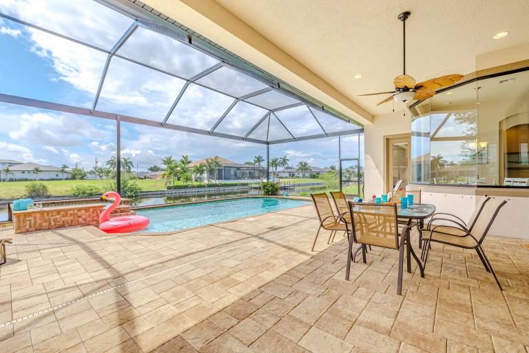 Sleeps 8 - Heated pool - Hot tub - Gulf Access - Kayaks — photo 5