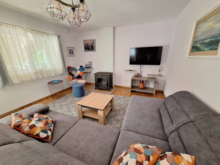 Two bedroom apartment with terrace Njivice, Krk (A-5320-a) — photo 3