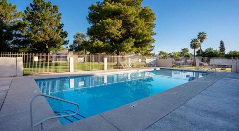 Vacation home with pool | Pet-friendly in Mesa, AZ