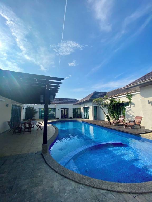 Villa Kanchong Darat