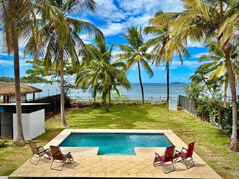 Condo Playa Flamingo