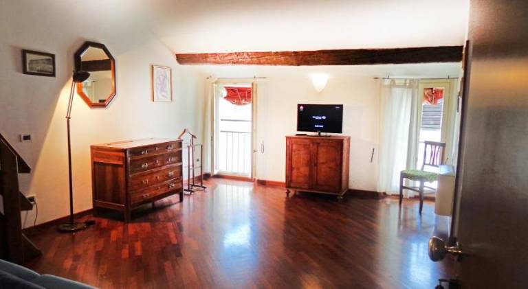 Serviced apartment for 10 persons — photo 3