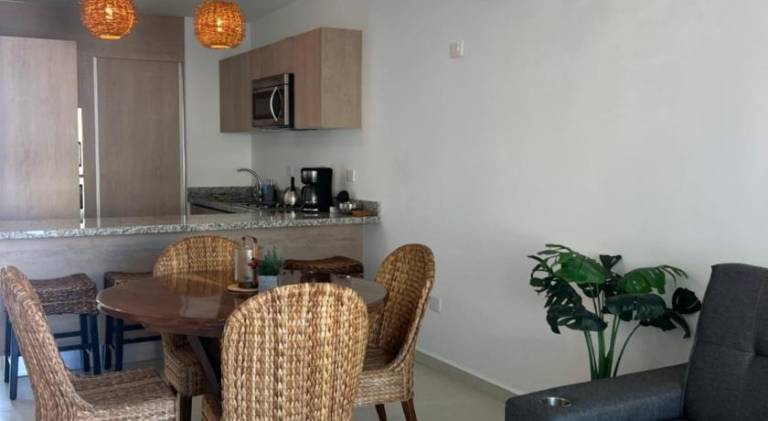 Rental apartment with pool & jacuzzi — photo 2