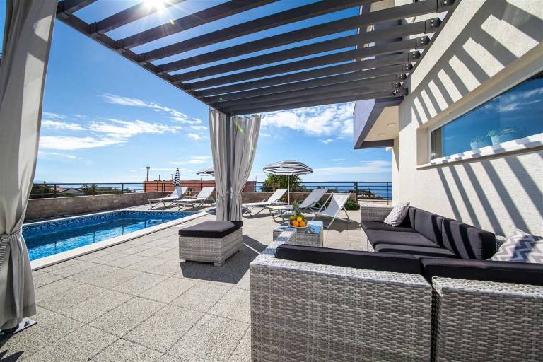 Luxury Villa Red Silk with Pool — photo 4