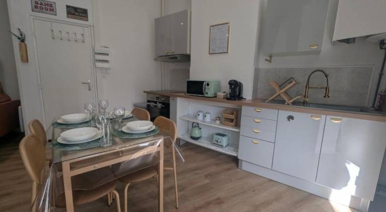 Holiday apartment with 2 rooms for 4 persons — photo 5