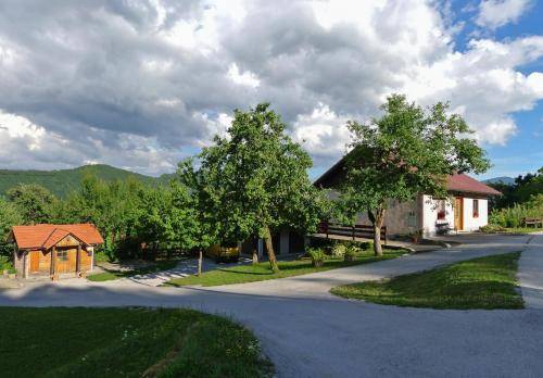 Prenočišče z zajtrkom Kostel