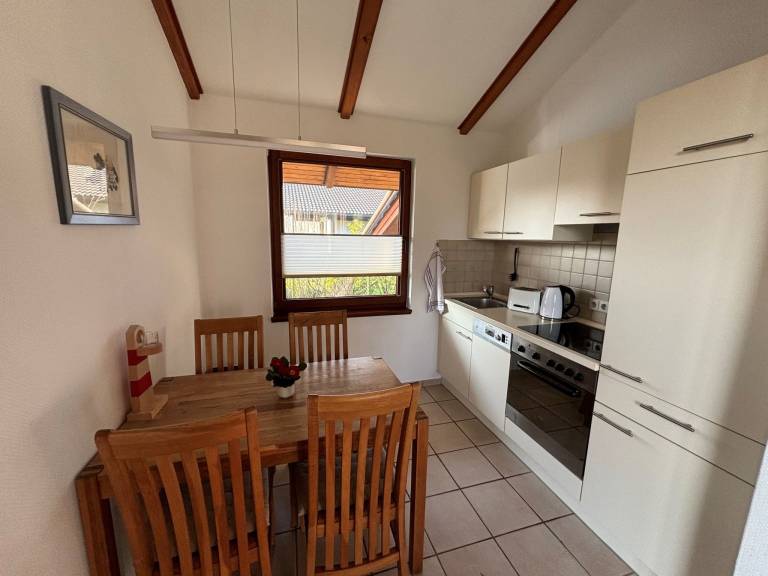 Vacation home with terrace, barbecue & garden — photo 4