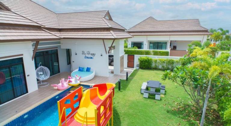 Nice villa with yard, patio & private pool | Suitable for remote work | Pets are welcome — photo 3